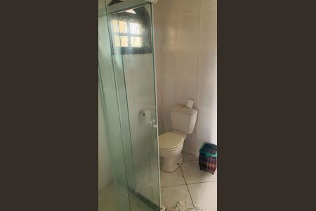 Casa para alugar com 360m², 4 quartos e 4 vagas Casa para alugar com 360m², 4 quartos e 4 vagasBanheiro