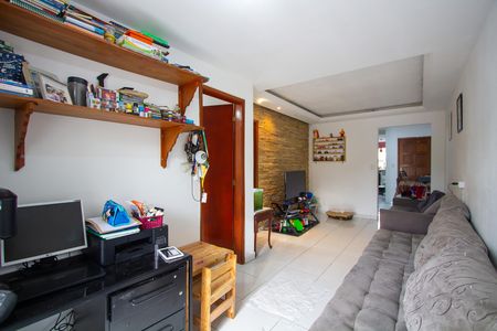 Sala de apartamento para alugar com 2 quartos, 75m² em Sete Pontes, São Gonçalo