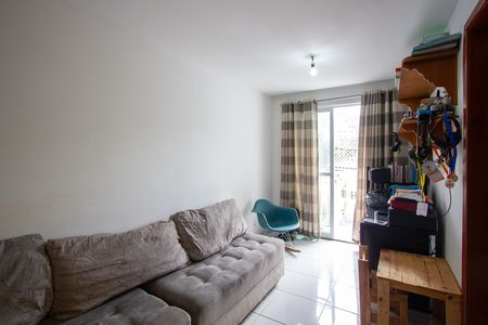 Sala de apartamento para alugar com 2 quartos, 75m² em Sete Pontes, São Gonçalo