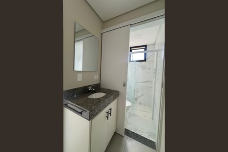Lavabo de apartamento para alugar com 2 quartos, 45m² em Atuba, Curitiba