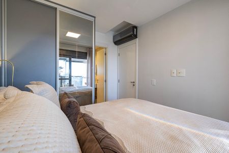 Suíte de apartamento para alugar com 1 quarto, 50m² em Vila Anglo Brasileira, São Paulo