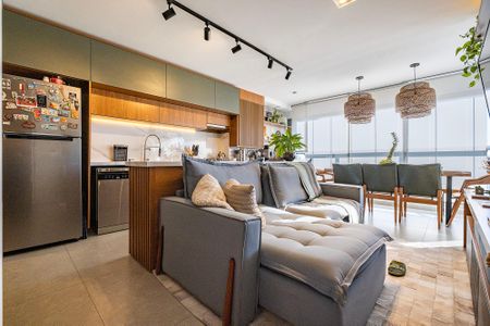 Sala/Cozinha de apartamento para alugar com 1 quarto, 50m² em Vila Anglo Brasileira, São Paulo