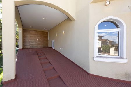 Casa de condomínio para alugar com 360m², 4 quartos e 4 vagas Casa de condomínio para alugar com 360m², 4 quartos e 4 vagasGaragem
