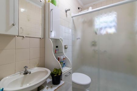 Banheiro de casa à venda com 3 quartos, 130m² em Jardim Flor da Montanha, Guarulhos