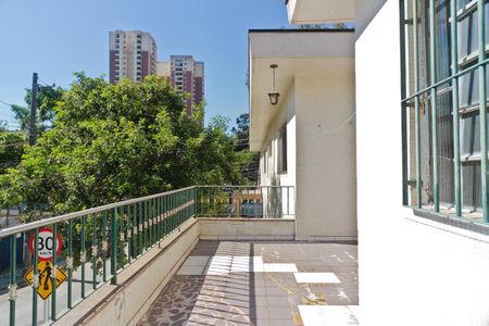 Varanda de casa à venda com 3 quartos, 130m² em Jardim São Paulo, São Paulo