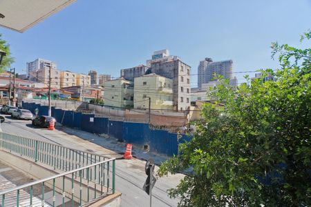 Vista de casa à venda com 3 quartos, 130m² em Jardim São Paulo, São Paulo