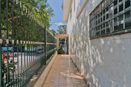 Área externa de casa à venda com 3 quartos, 130m² em Jardim São Paulo, São Paulo