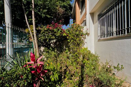 Área externa de casa à venda com 3 quartos, 130m² em Jardim São Paulo, São Paulo