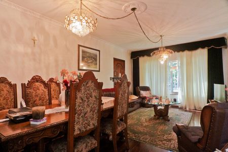 Casa à venda com 3 quartos, 130m² em Jardim São Paulo, São Paulo