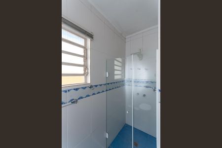 Casa à venda com 192m², 3 quartos e 2 vagas Casa à venda com 192m², 3 quartos e 2 vagasBanheiro Social
