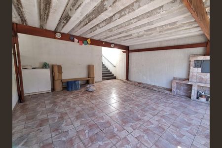 Garagem de casa para alugar com 3 quartos, 192m² em Lapa, São Paulo