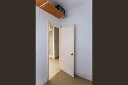 Casa à venda com 192m², 3 quartos e 2 vagas Casa à venda com 192m², 3 quartos e 2 vagasÁrea de Serviço