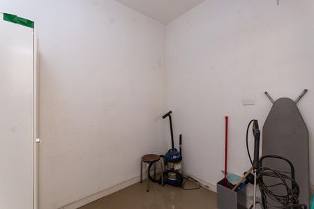 Casa à venda com 192m², 3 quartos e 2 vagas Casa à venda com 192m², 3 quartos e 2 vagasÁrea de Serviço