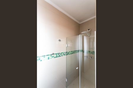 Casa à venda com 192m², 3 quartos e 2 vagas Casa à venda com 192m², 3 quartos e 2 vagasBanheiro do quarto 1 Suíte