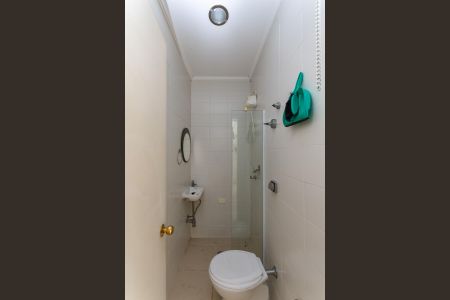 Casa à venda com 192m², 3 quartos e 2 vagas Casa à venda com 192m², 3 quartos e 2 vagasÁrea de Serviço