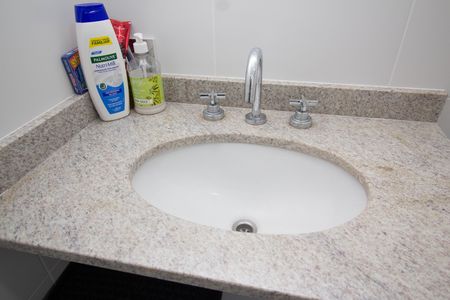 Apartamento para alugar com 87m², 3 quartos e 2 vagas Apartamento para alugar com 87m², 3 quartos e 2 vagasBanheiro Social
