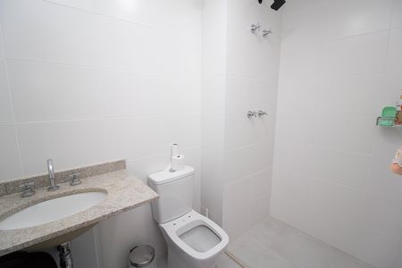 Banheiro Social de apartamento para alugar com 3 quartos, 87m² em City América, São Paulo