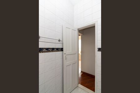 Apartamento à venda com 100m², 2 quartos e sem vaga Apartamento à venda com 100m², 2 quartos e sem vagaBanheiro Social