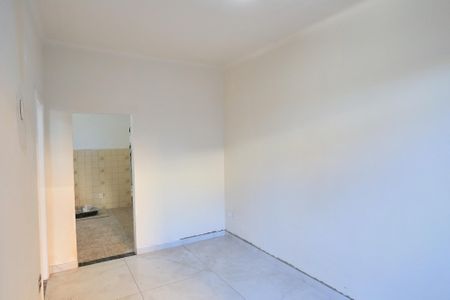Casa para alugar com 100m², 2 quartos e sem vaga Casa para alugar com 100m², 2 quartos e sem vagaSala