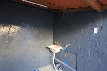 Casa para alugar com 100m², 2 quartos e sem vaga Casa para alugar com 100m², 2 quartos e sem vagaÁrea de Serviço