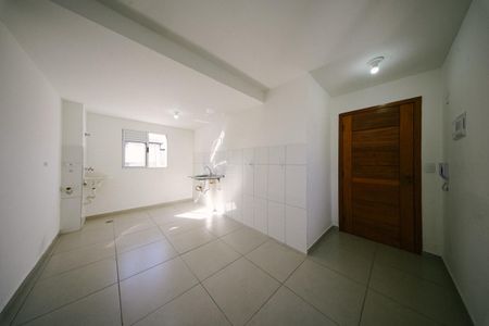 Sala/Cozinha e Área de Serviço de apartamento para alugar com 1 quarto, 30m² em Tremembé, São Paulo