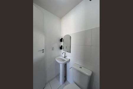 Apartamento para alugar com 35m², 2 quartos e sem vaga Apartamento para alugar com 35m², 2 quartos e sem vagaBanheiro