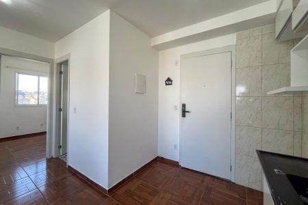 Cozinha de apartamento para alugar com 2 quartos, 35m² em Sacoma, São Paulo