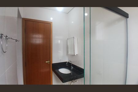 Apartamento para alugar com 55m², 2 quartos e 1 vaga Apartamento para alugar com 55m², 2 quartos e 1 vagaBanheiro