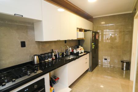 Apartamento à venda com 105m², 3 quartos e 1 vaga Apartamento à venda com 105m², 3 quartos e 1 vagaCozinha