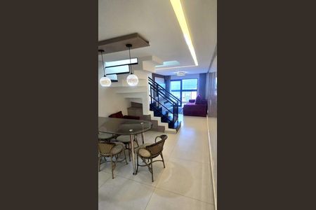 Apartamento para alugar com 182m², 3 quartos e 1 vaga Apartamento para alugar com 182m², 3 quartos e 1 vagaSala