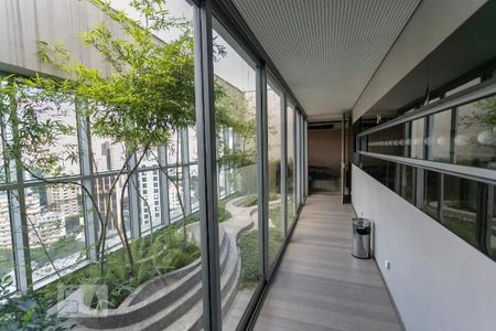 Studio à venda com 44m², 1 quarto e 1 vaga Studio à venda com 44m², 1 quarto e 1 vagaÁrea comum