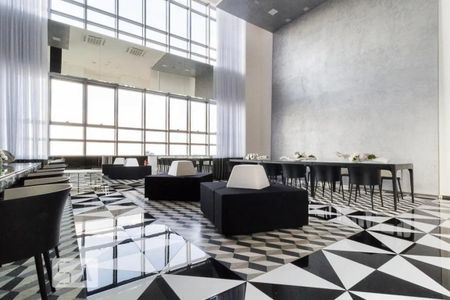 Studio à venda com 44m², 1 quarto e 1 vaga Studio à venda com 44m², 1 quarto e 1 vagaÁrea comum - Salão de festas