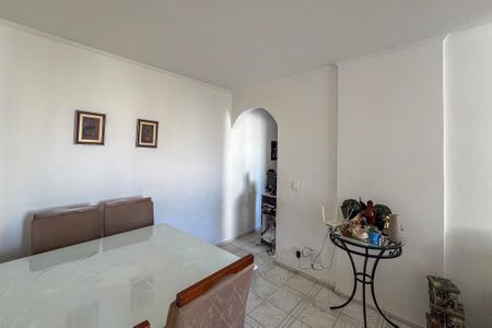 Apartamento à venda com 53m², 2 quartos e 1 vaga Apartamento à venda com 53m², 2 quartos e 1 vagaSala de Jantar