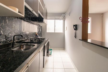 Apartamento para alugar com 52m², 2 quartos e 1 vaga Apartamento para alugar com 52m², 2 quartos e 1 vagaCozinha e Área de Serviço