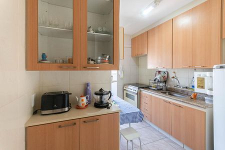Apartamento para alugar com 75m², 2 quartos e 1 vagaCozinha