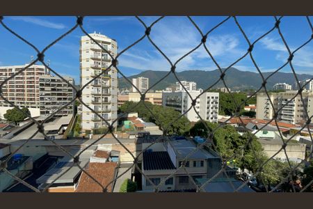 Vista Quarto 2 de apartamento à venda com 2 quartos, 75m² em Vila Isabel, Rio de Janeiro