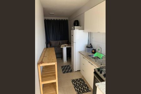 Cozinha de apartamento para alugar com 1 quarto, 42m² em Jardim da Luz, Goiânia