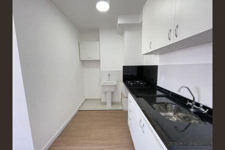 Cozinha de apartamento para alugar com 2 quartos, 40m² em Butantã, São Paulo