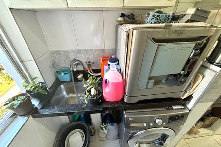 Cozinha de apartamento à venda com 2 quartos, 77m² em Jardim Artur Alvim, São Paulo