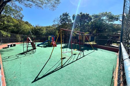 Apartamento à venda com 77m², 2 quartos e 1 vaga Apartamento à venda com 77m², 2 quartos e 1 vagaPlayground