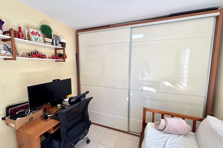 Apartamento à venda com 77m², 2 quartos e 1 vaga Apartamento à venda com 77m², 2 quartos e 1 vagaQuarto 1