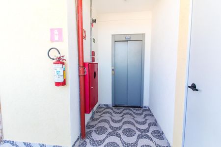 Apartamento à venda com 35m², 1 quarto e sem vaga Apartamento à venda com 35m², 1 quarto e sem vagaÁrea externa