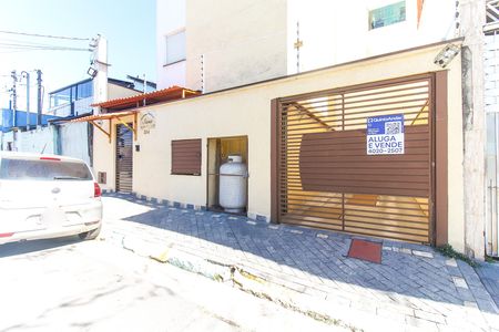 Apartamento à venda com 35m², 1 quarto e sem vaga Apartamento à venda com 35m², 1 quarto e sem vagaFachada