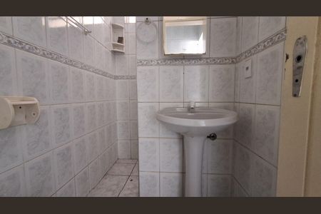 Banheiro  de casa para alugar com 1 quarto, 200m² em Jardim Orlandina, São Bernardo do Campo