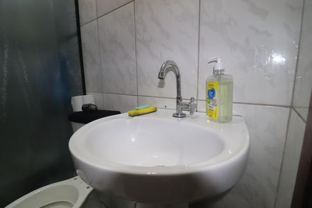 Casa para alugar com 300m², 3 quartos e 2 vagasBanheiro social