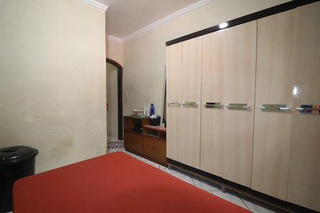 Casa para alugar com 300m², 3 quartos e 2 vagasQuarto 2