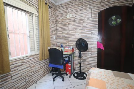 Casa para alugar com 300m², 3 quartos e 2 vagasQuarto 