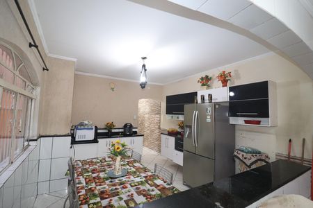 Casa para alugar com 300m², 3 quartos e 2 vagasCozinha