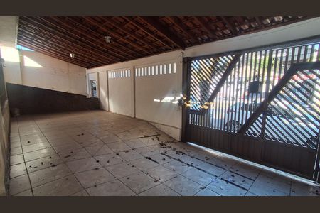 Garagem  de casa para alugar com 2 quartos, 100m² em Jardim Orlandina, São Bernardo do Campo