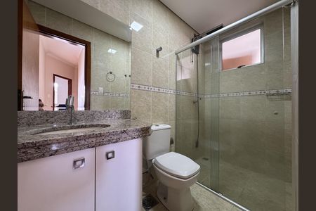 Apartamento à venda com 131m², 3 quartos e 2 vagas Apartamento à venda com 131m², 3 quartos e 2 vagasBanheiro
